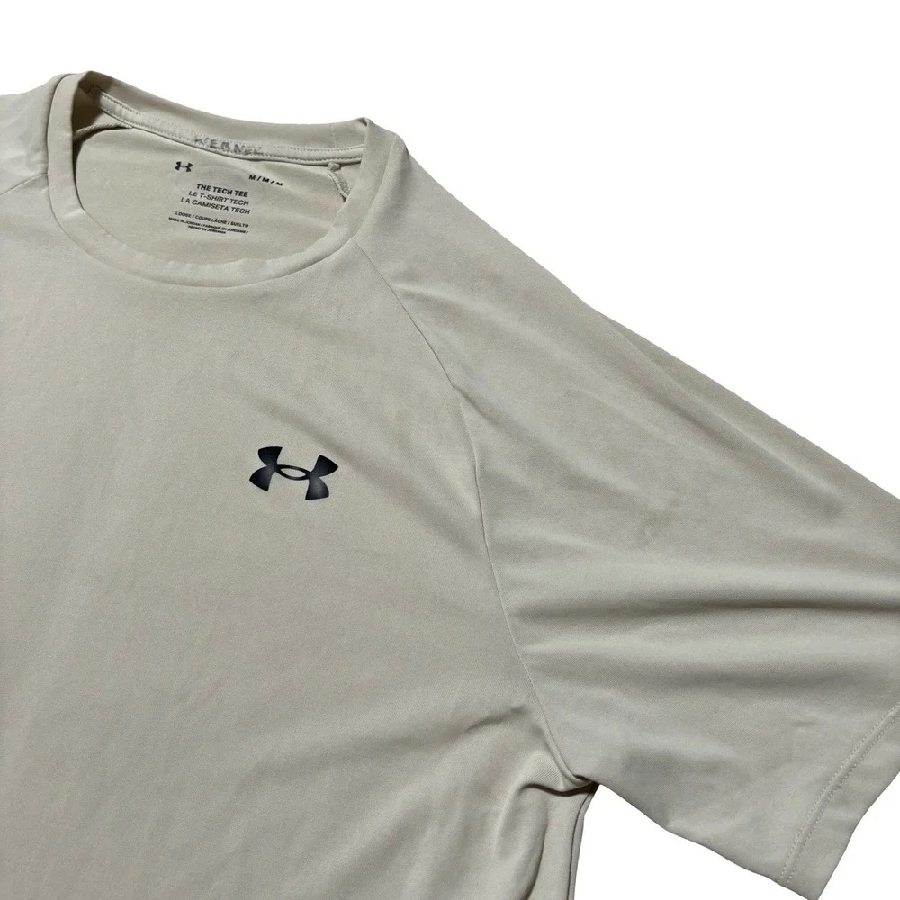 Under Armour The Tech Tee Loose‎ Fit T Shirt Beige Stained Size Medium 20 x 27